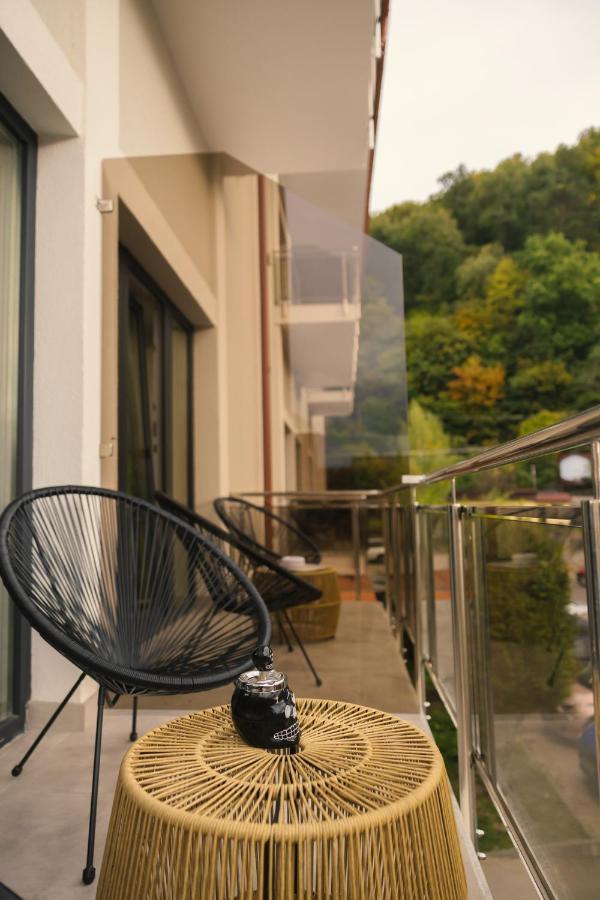 Hotel Sub Cetate Rîşnov Esterno foto