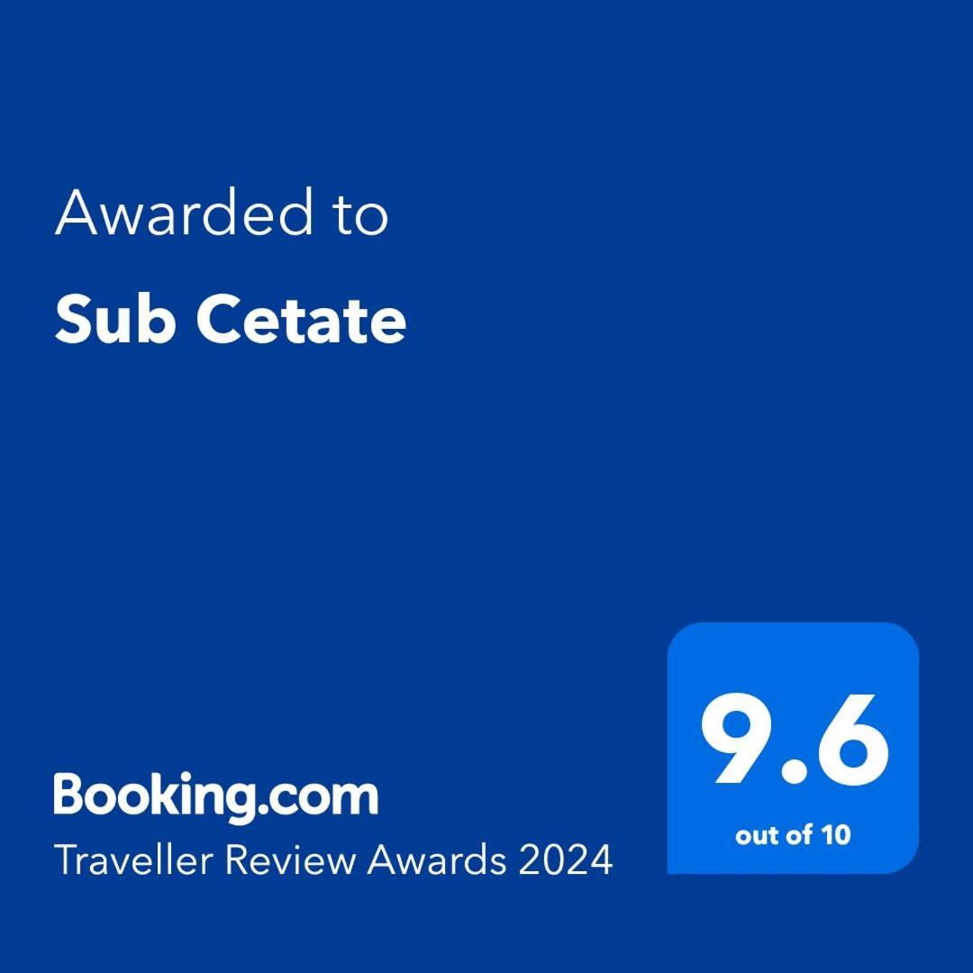 Hotel Sub Cetate Rîşnov Esterno foto