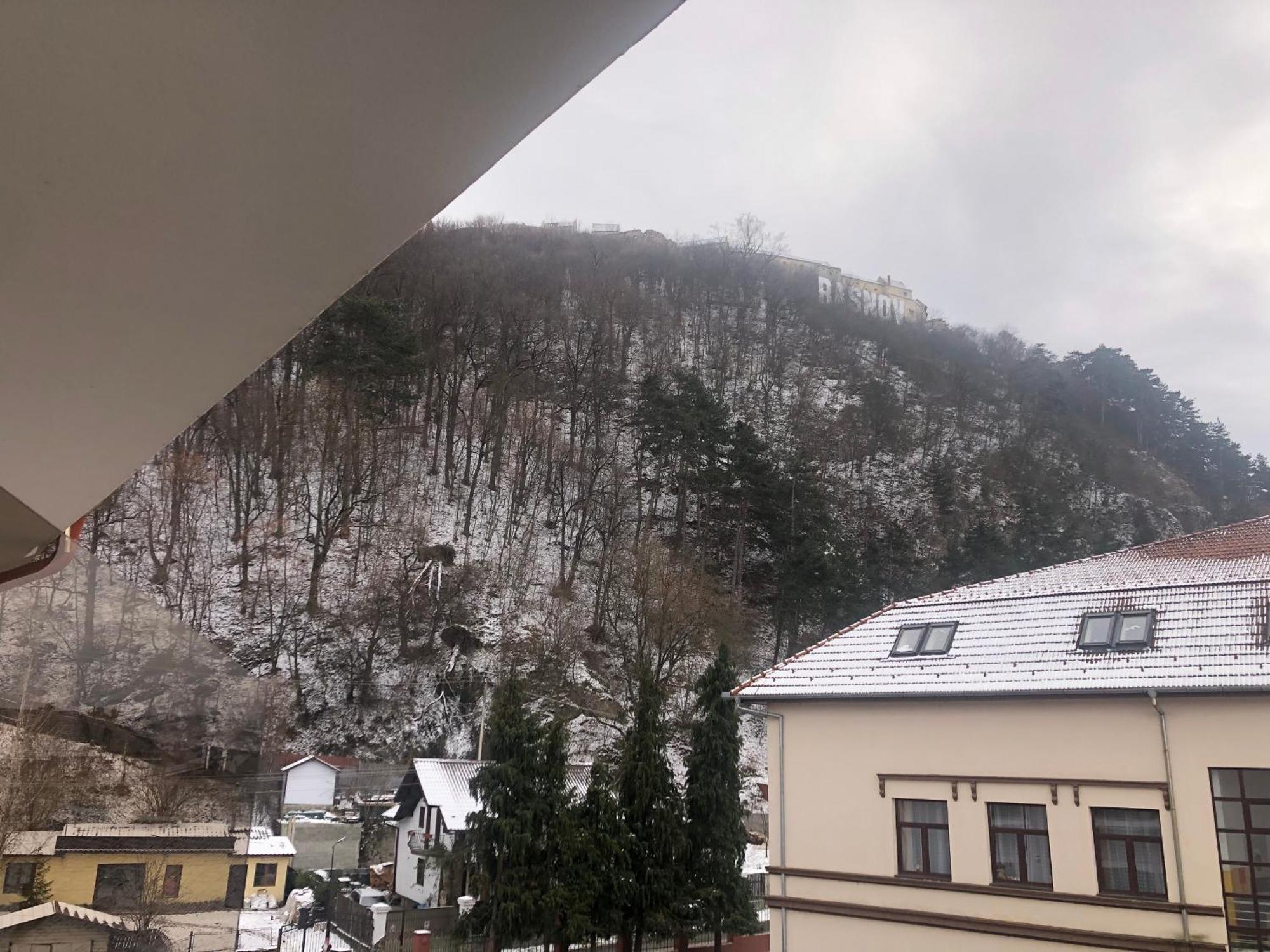 Hotel Sub Cetate Rîşnov Esterno foto